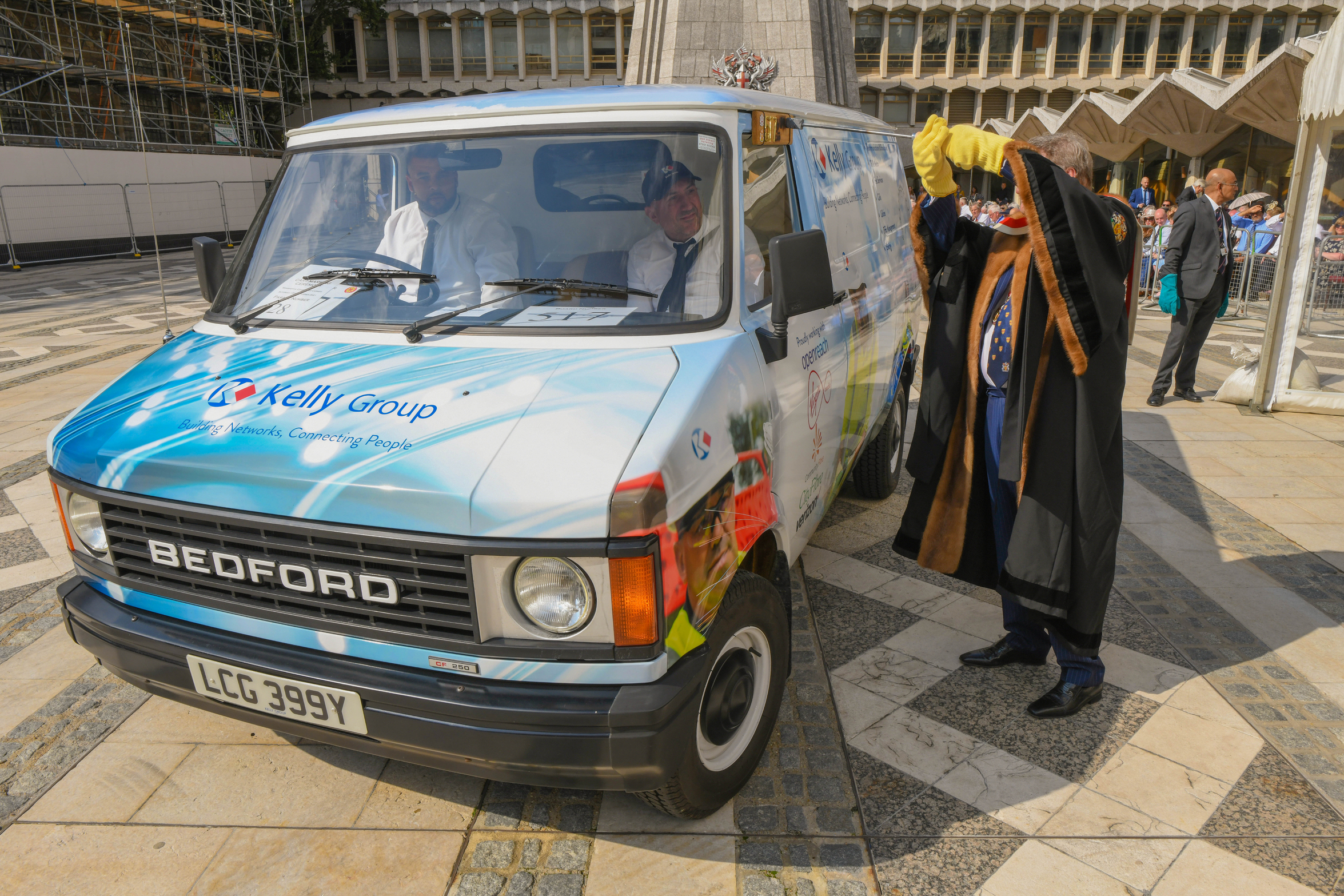 Kelly Group’s 1983 CF250 Bedford Van showcased at London’s Cart Marking Parade